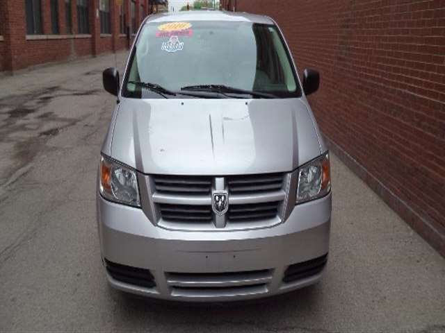 2010 Dodge Grand Caravan SE 4dr Mini-Van